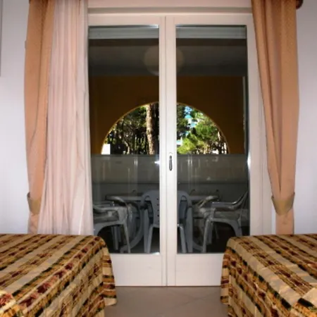 아파트 Charming Flat Near The 비비오네