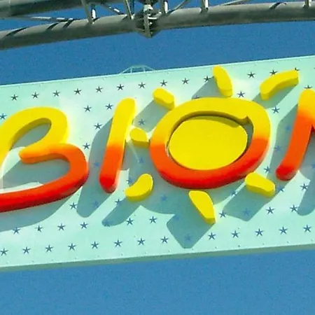 Charming Flat Near The Lägenhet *