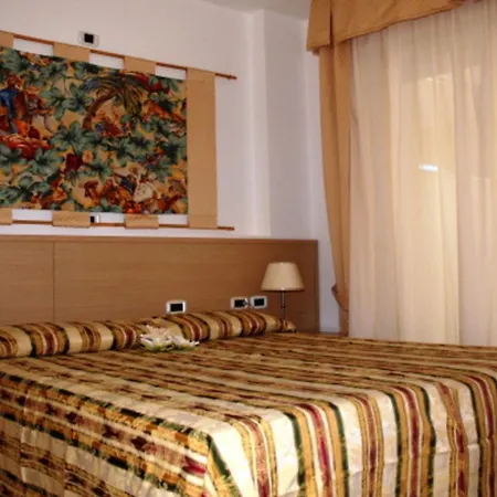 Charming Flat Near The Lägenhet Bibione