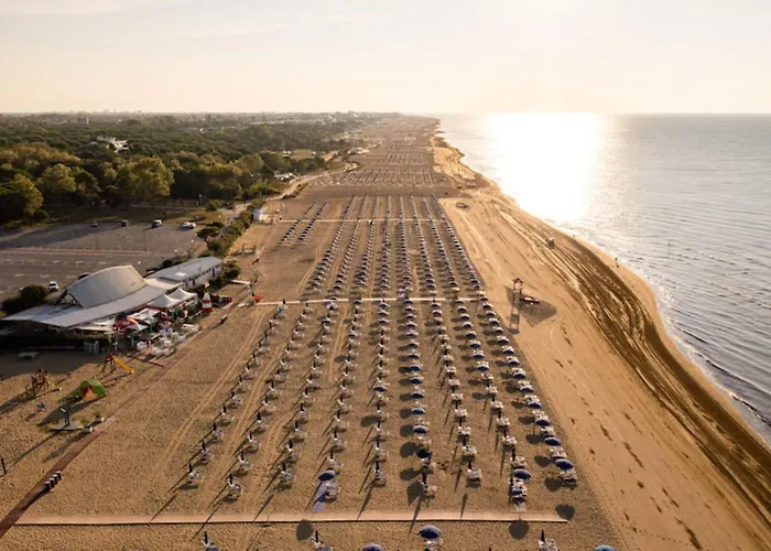 Charming Flat Near The